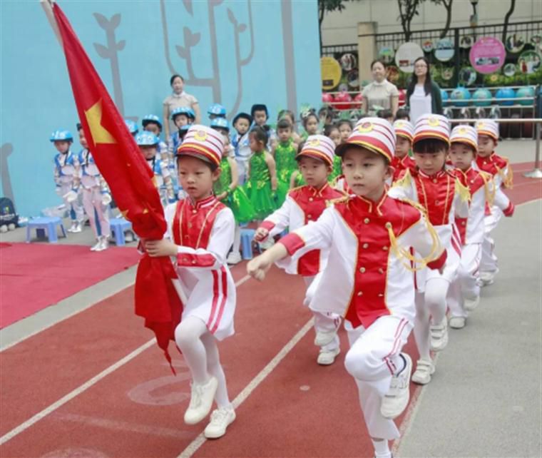 機器人來啦！深圳實驗幼兒園第二十六屆科技節開幕！288.png______0